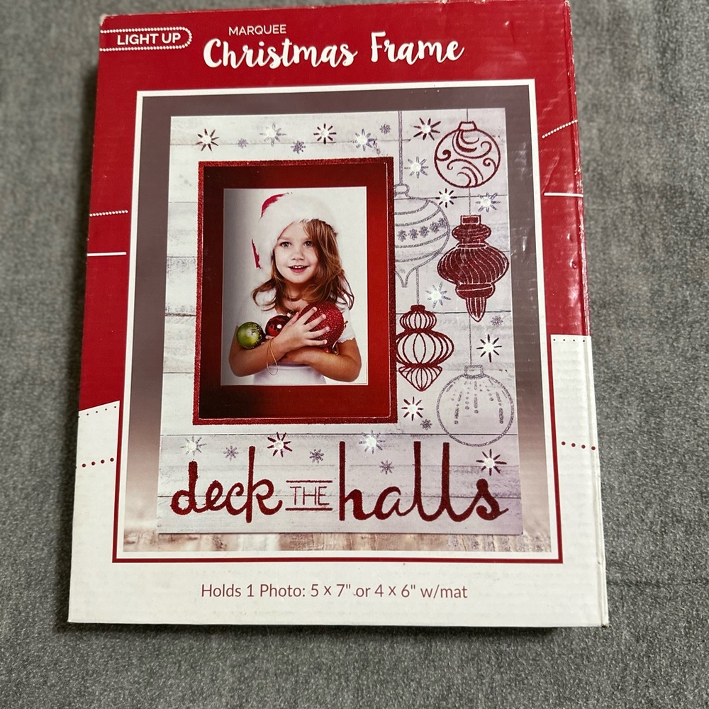 Holiday lighted up picture frame